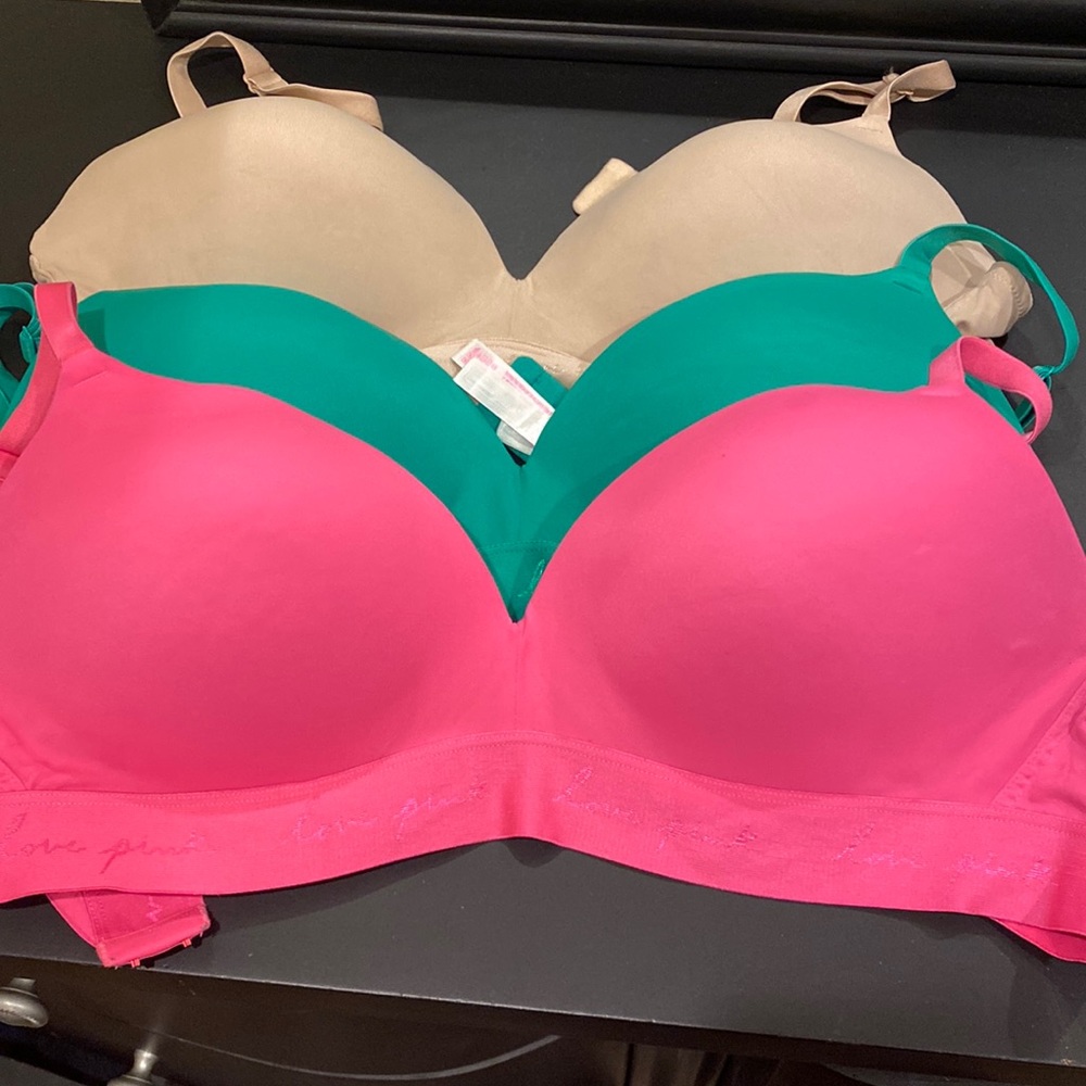 Victoria Secret wireless bras